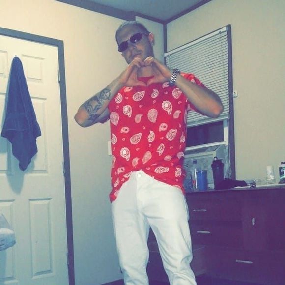 Meet your Posher, John - Picture 1 of 1